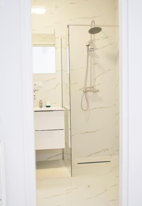 3 Dream Apartmant 3+Parcare Gratuita Lejlighed Oradea Eksteriør billede